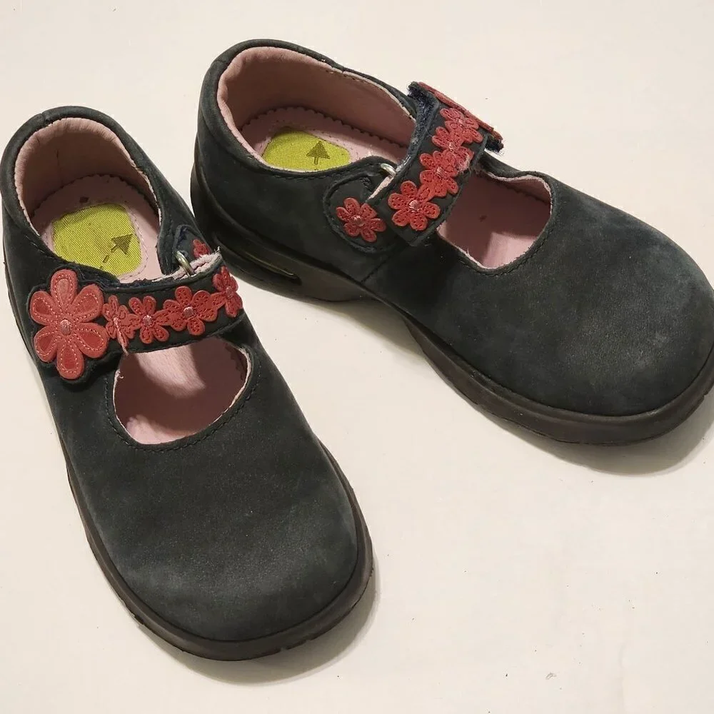 Stride rite toddler girl shoes size 9M Giovana